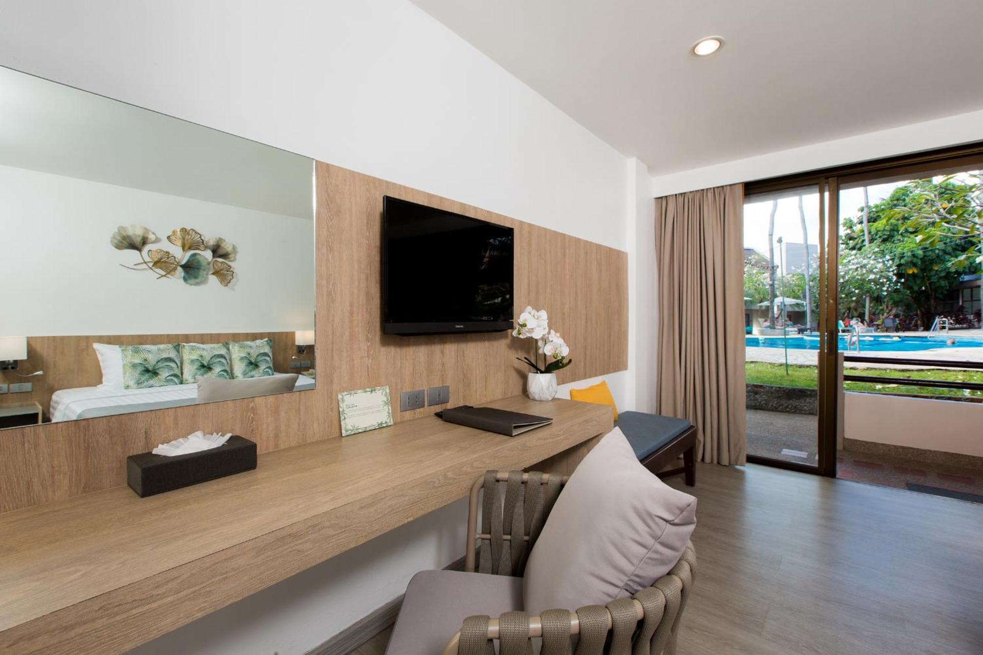 Coconut Village Resort Phuket - Sha Extra Plus Patong Kültér fotó