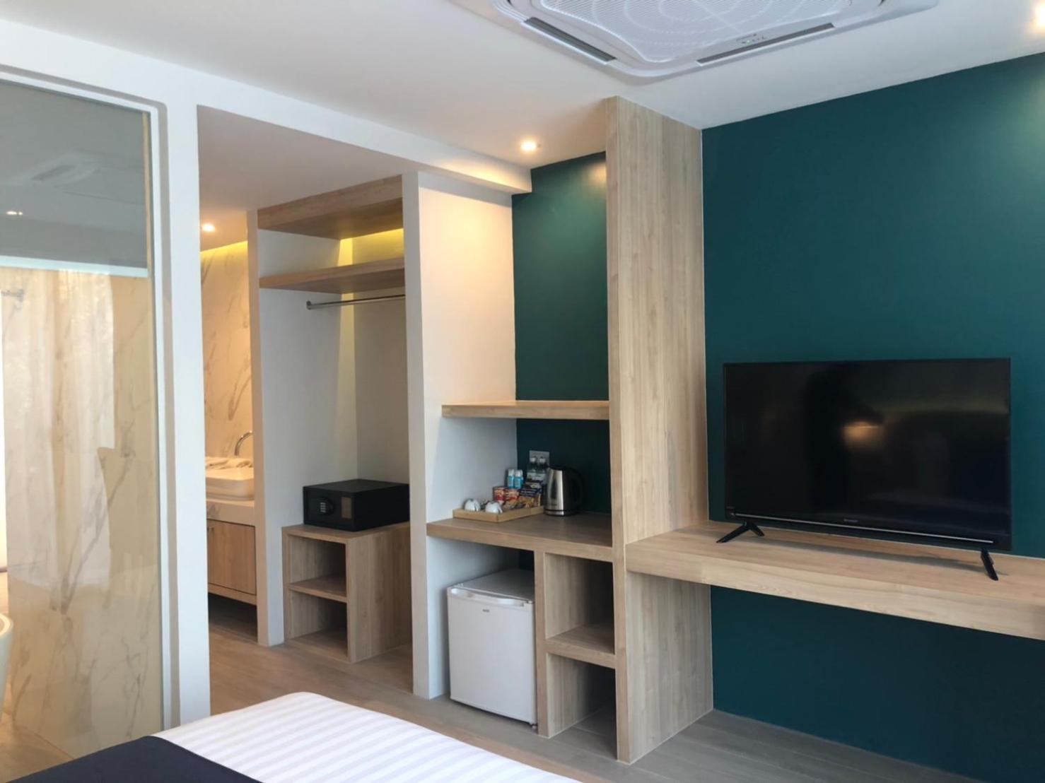 Coconut Village Resort Phuket - Sha Extra Plus Patong Kültér fotó